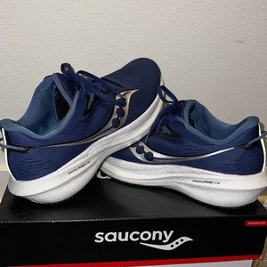 Saucony Triumph 21
